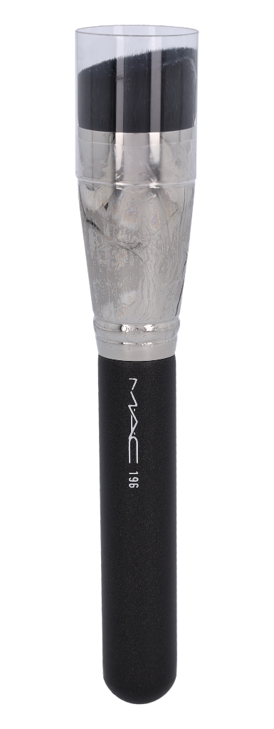 MAC Slanted Flat Top Foundation Brush 1 piece